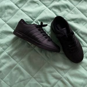 K-Swiss black sneakers size 4